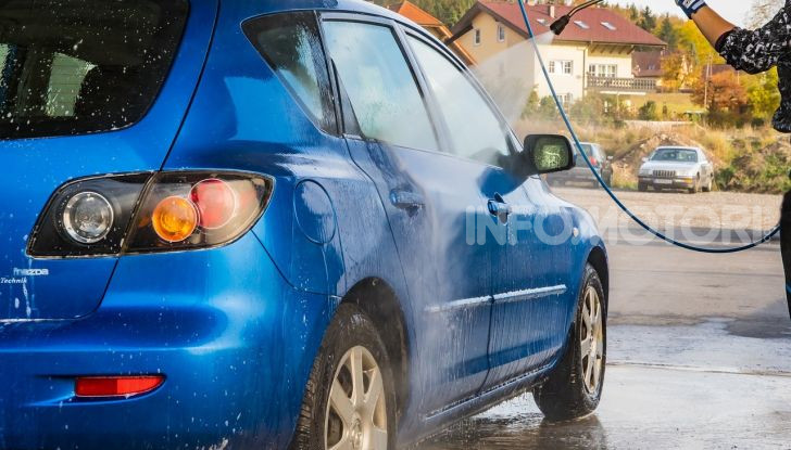 Lavaggio auto illegale Coronavirus