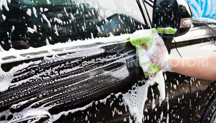 Lavaggio auto illegale Coronavirus