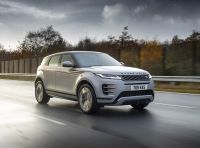 Range Rover Evoque e Land Rover Discovery Sport ora anche in versione ibrida plug-in