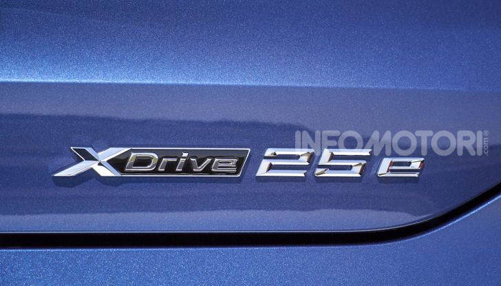BMW X2 xDrive 25e: la prima Sports Activity Coupé con motore ibrido plug-in - Foto 22 di 34