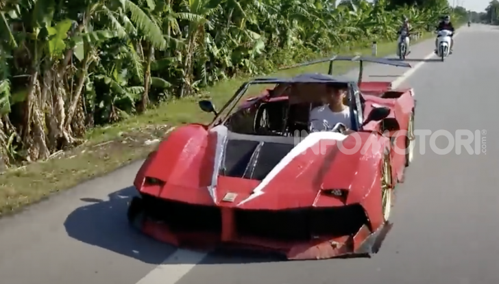 Dal Vietnam arriva la Ferrari FXX K Evo di cartone - Foto 4 di 10