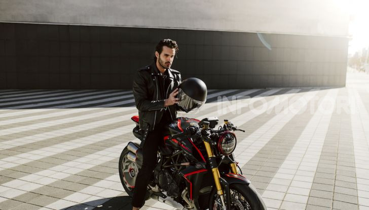 A giugno parte la produzione della MV Agusta Rush 1000 - Foto 7 di 10