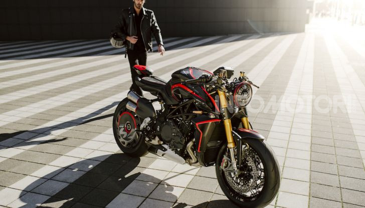 A giugno parte la produzione della MV Agusta Rush 1000 - Foto 9 di 10