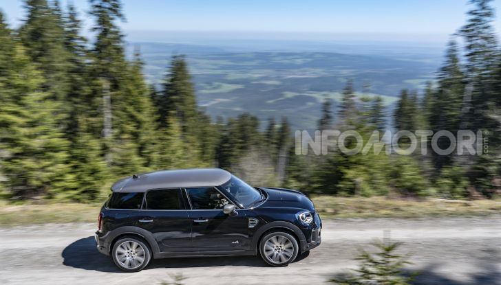 Mini Countryman 2020: motorizzazioni Euro 6D e tanta tecnologia - Foto 4 di 23