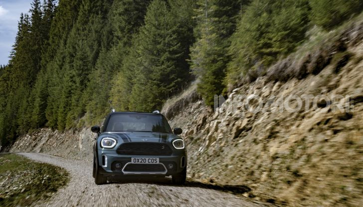 Mini Countryman 2020: motorizzazioni Euro 6D e tanta tecnologia - Foto 10 di 23