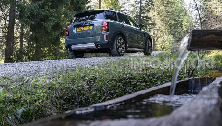 Mini Countryman 2020: motorizzazioni Euro 6D e tanta tecnologia - Foto 12 di 23