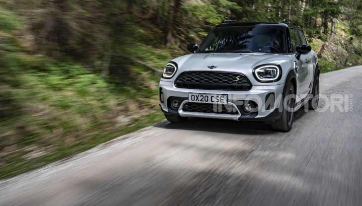 Mini Countryman 2020: motorizzazioni Euro 6D e tanta tecnologia - Foto 15 di 23