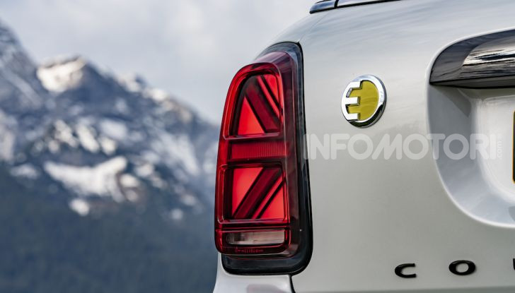 Mini Countryman 2020: motorizzazioni Euro 6D e tanta tecnologia - Foto 21 di 23