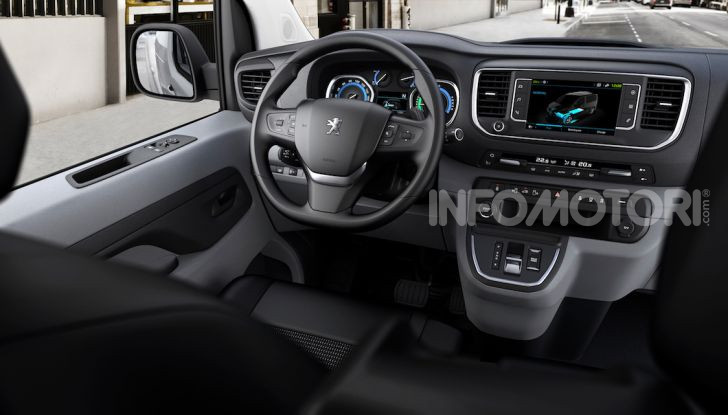 Peugeot e-Expert: elettrico, capiente e potente - Foto 12 di 21