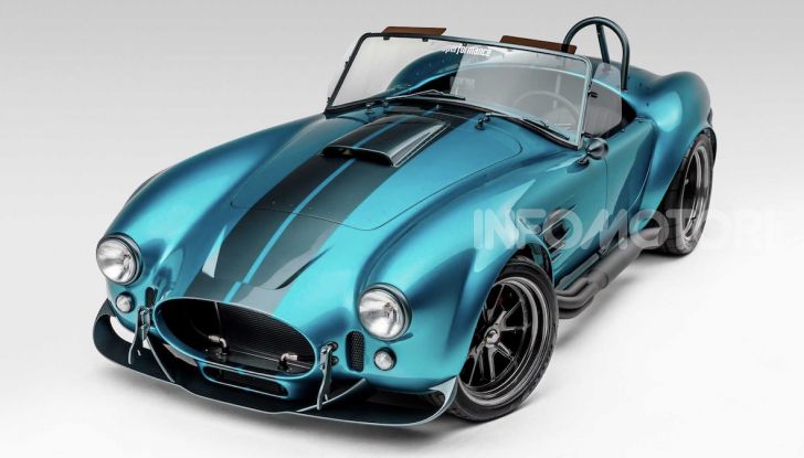 Nuova Shelby Cobra, replica ufficiale di Superperformance - Foto 6 di 11