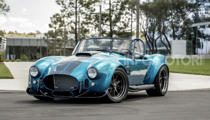 Nuova Shelby Cobra, replica ufficiale di Superperformance - Foto 9 di 11