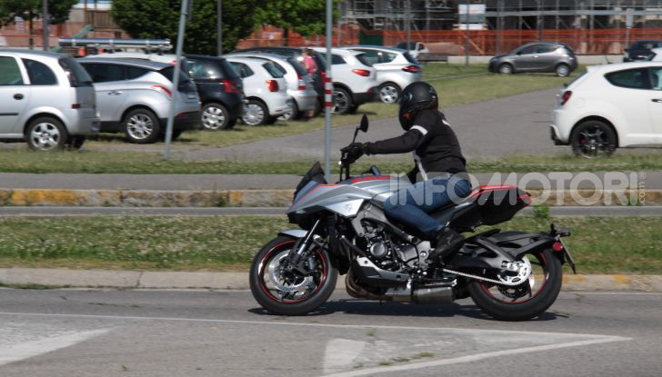 Test ride Suzuki Katana Jindachi: la naked che unisce potenza ed eleganza - Foto 38 di 40