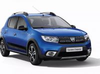 Dacia 15th Anniversary: Duster, Sandero Stepway, Logan e Lodgy in edizione speciale