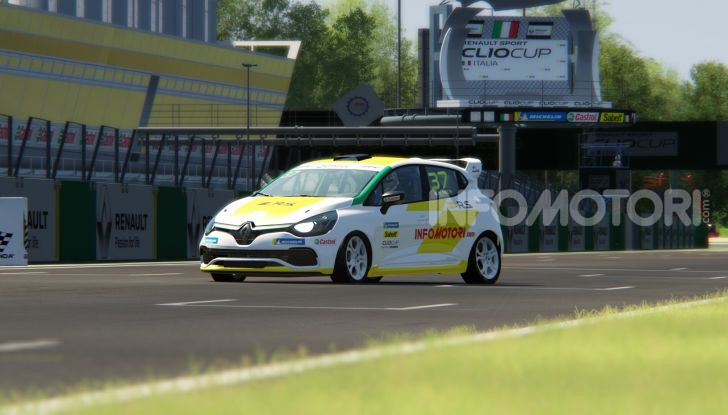 Infomotori al via della Clio Cup eSport Series 2020 - Foto 5 di 8