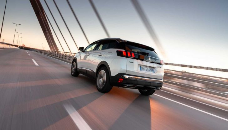 Peugeot 3008 Hybrid4