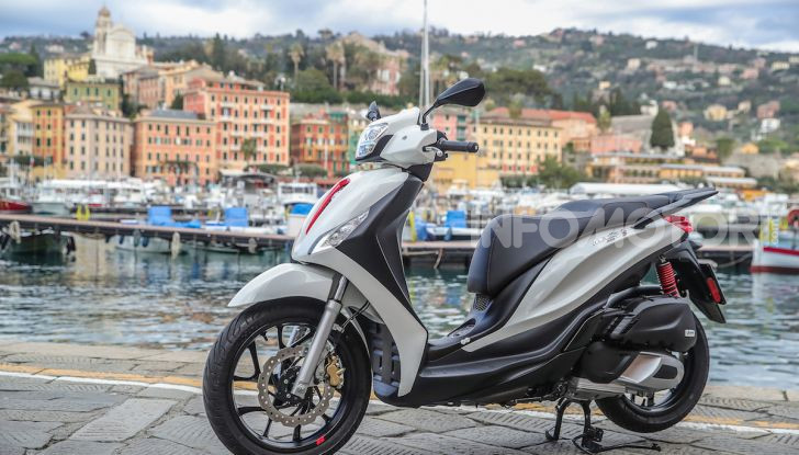 Piaggio: tanti vantaggi per chi sceglie le due ruote per ripartire - Foto 2 di 3