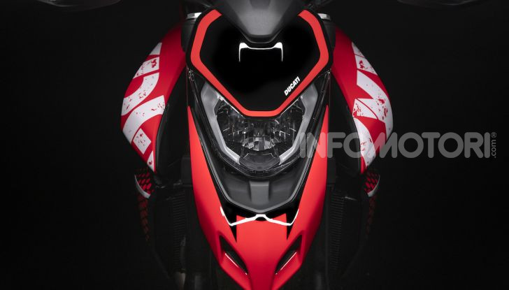 Ducati presenta la nuova Hypermotard 950 RVE - Foto 4 di 9