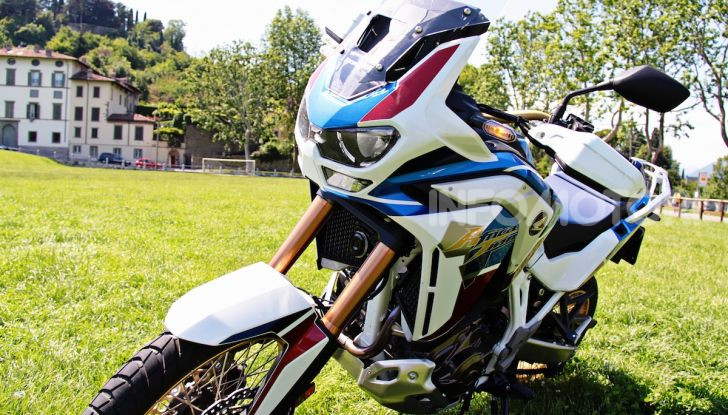 [VIDEO] Prova Honda Africa Twin 1100 Adventure Sports: regina su strada e off-road - Foto 19 di 20