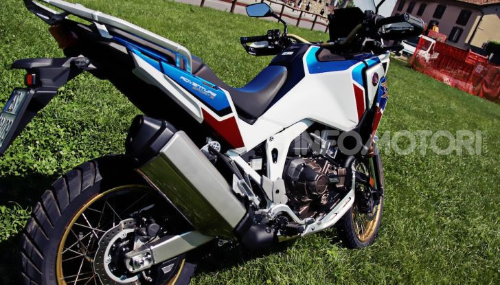 [VIDEO] Prova Honda Africa Twin 1100 Adventure Sports: regina su strada e off-road - Foto 6 di 20