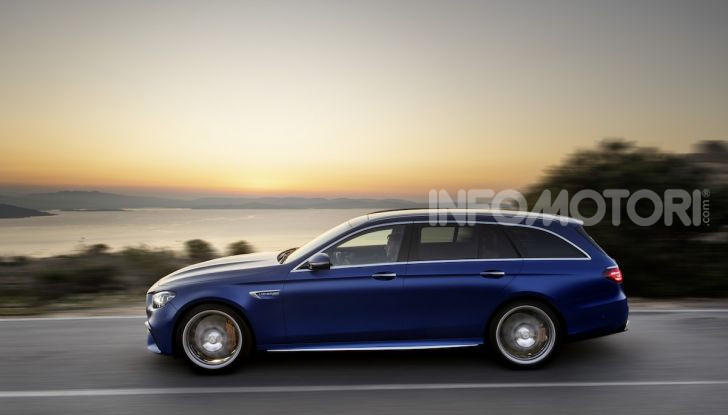 Mercedes-AMG E 63 4MATIC: berlina e station wagon fanno rima con prestazioni e comfort - Foto 22 di 51