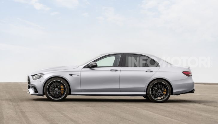 Mercedes-AMG E 63 4MATIC: berlina e station wagon fanno rima con prestazioni e comfort - Foto 45 di 51