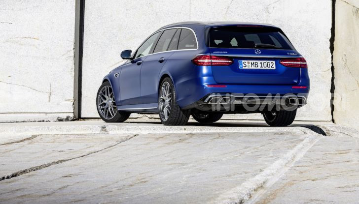 Mercedes-AMG E 63 4MATIC: berlina e station wagon fanno rima con prestazioni e comfort - Foto 8 di 51