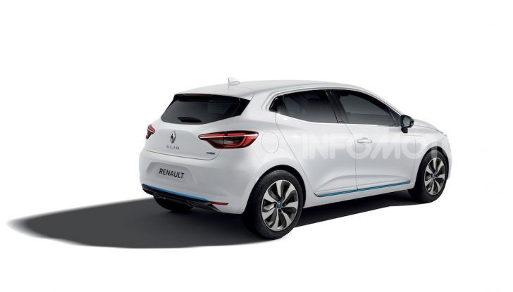 Renault: Arkana, Capture e Megane adottano le  motorizzazioni E-Tech Hybrid - Foto 17 di 21
