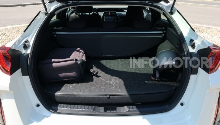 [VIDEO] Toyota Prius Plug-in Hybrid: test drive, autonomia, prestazioni - Foto 4 di 36