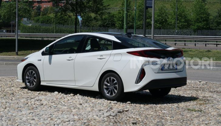 [VIDEO] Toyota Prius Plug-in Hybrid: test drive, autonomia, prestazioni - Foto 20 di 36