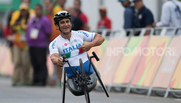 Alex Zanardi incidente handbike 2020