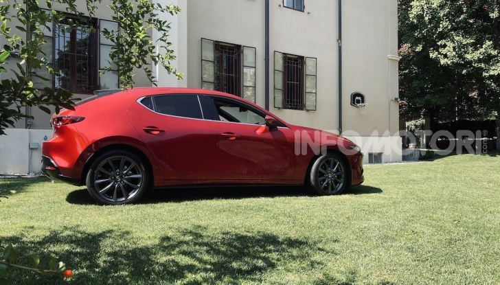 Test Drive Mazda3 2.0 da 180 cv Mild Hybrid - Foto 16 di 21