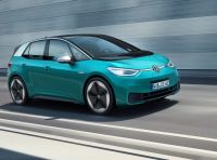 Volkswagen ID.3 2023 restyling e novità per la ricarica