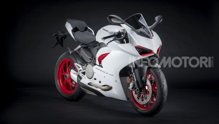 La Ducati Panigale V2 con nuova livrea White Rosso - Foto 4 di 9