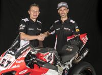 Melandri ci ripensa: torna in Superbike col Team Barni