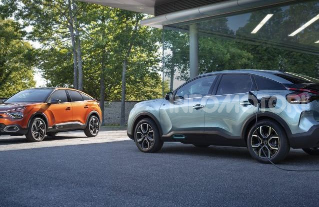 Nuova Citroen C4: il primo urban crossover diventa elettrico - Foto 4 di 5