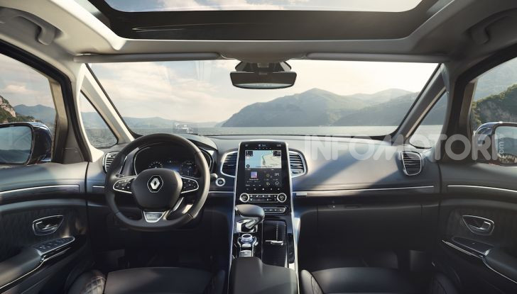 Nuova Renault Espace: look da crossover e tanta tecnologia - Foto 26 di 34