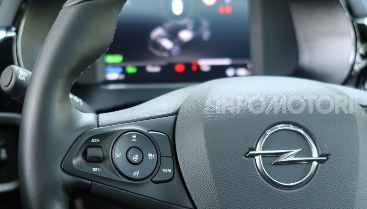 Opel Corsa-e: anche Poste Italiane sceglie l’elettrificazione tedesca - Foto 17 di 31