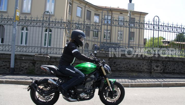 [VIDEO] Prova Benelli 752S: da Pesaro la media semplice e sincera - Foto 2 di 29