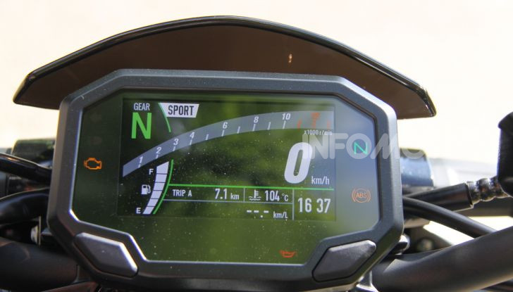 Prova Kawasaki Z900: 125 CV di puro godimento - Foto 24 di 31