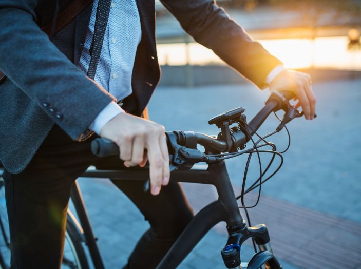 Bonus mobilità 2022: come ottenere lo sconto per bici e monopattini -  Infomotori