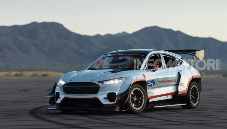 Ford Mustang Mach E 1400 2020