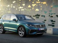 Volkswagen Tiguan 2021: il restyling porta la variante ibrida plug-in