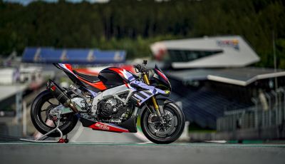 Aprilia Tuono V4 X: la hypermotard nata per la pista