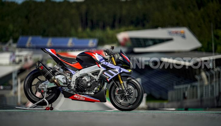 Aprilia Tuono V4 X: la hypermotard nata per la pista - Foto 2 di 12