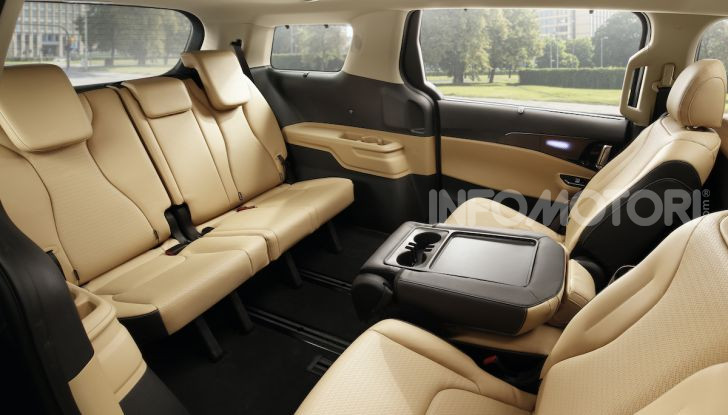 Kia Carnival 2020: il mini van che si sente un SUV - Foto 7 di 11