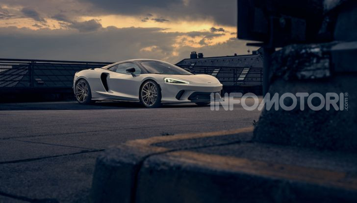 Novitec trasforma una McLaren GT in una “super GT” - Foto 6 di 9