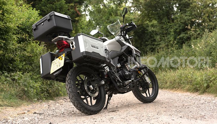 Sinnis Terrain T380, l’adventure low cost  made in England - Foto 13 di 14