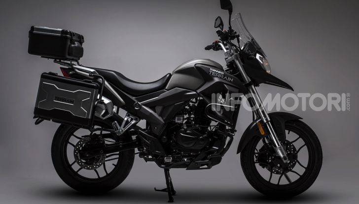 Sinnis Terrain T380, l’adventure low cost  made in England - Foto 2 di 14