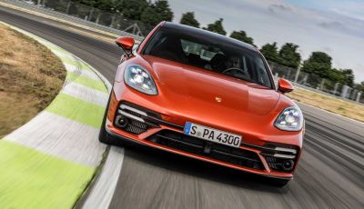 Porsche Panamera restyling 2021, anche hybrid plug-in