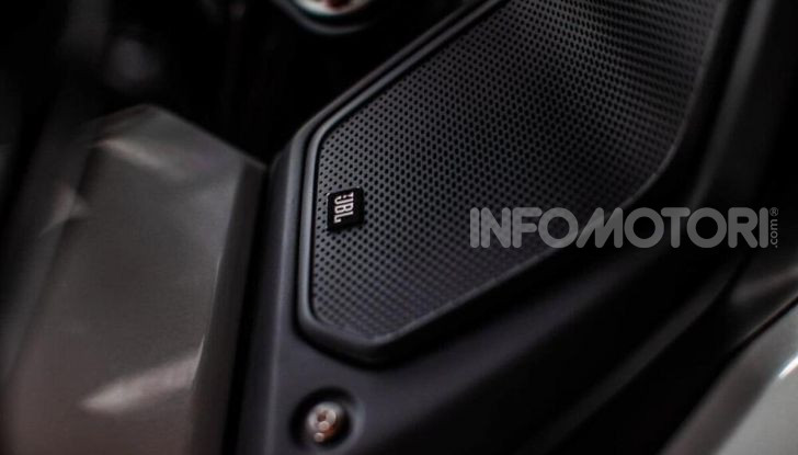 CF Moto 1250 TR-G: la tourer made in China ma con motore KTM - Foto 11 di 12